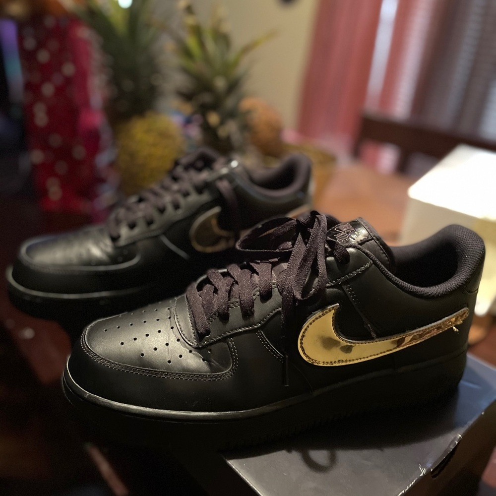 Air Force 1 07 lv8 removable swoosh men’s 12